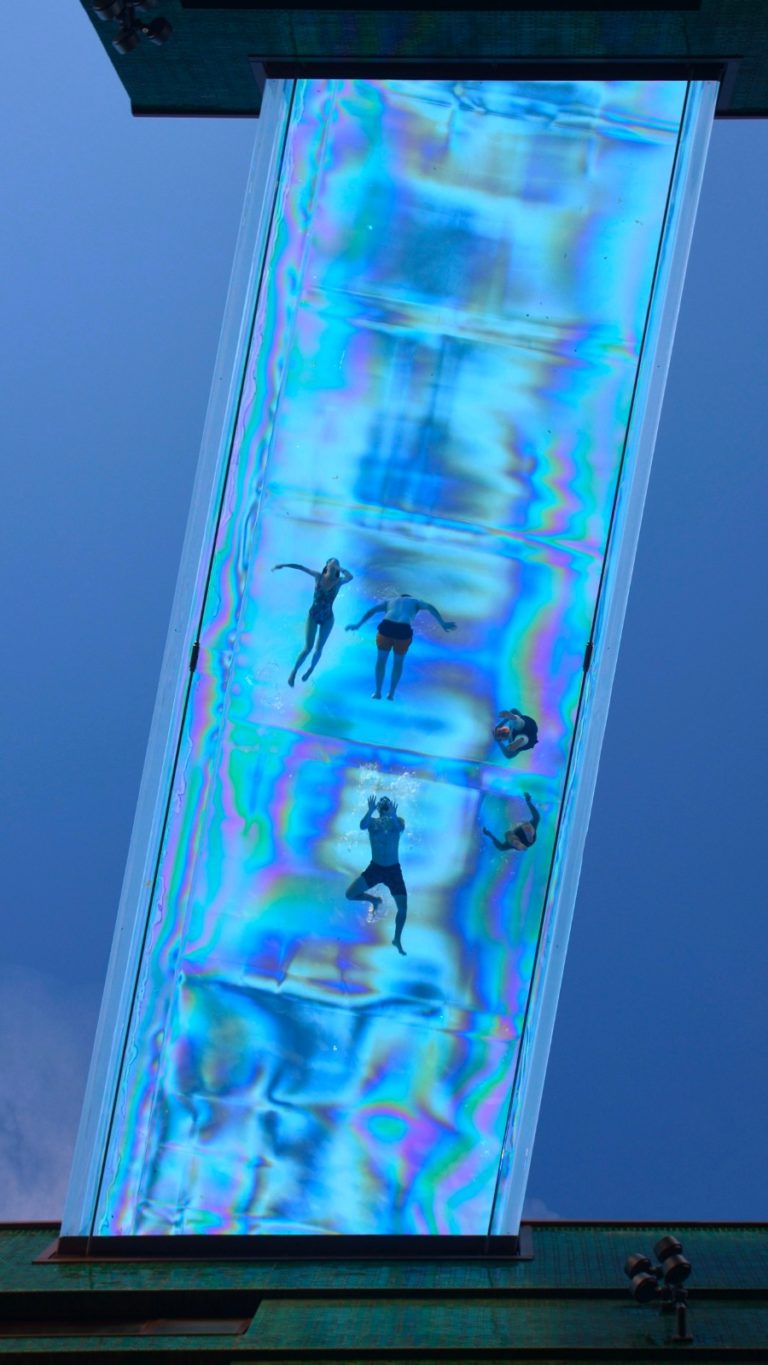 London pool showing photoelasticity with polarized lens